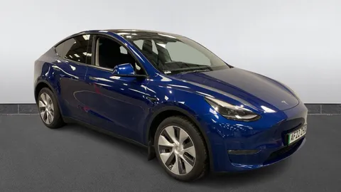 TESLA MODEL Y Long Range AWD Auto