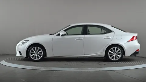 LEXUS IS 300h Advance CVT Auto