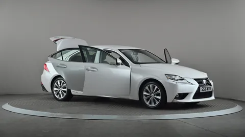 LEXUS IS 300h Advance CVT Auto