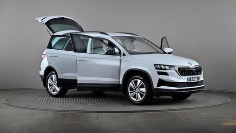 SKODA KAROQ 2.0 TDI SE Drive DSG
