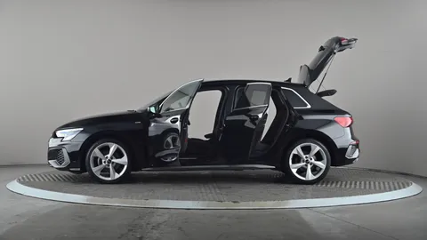 AUDI A3 35 TFSI S Line S Tronic