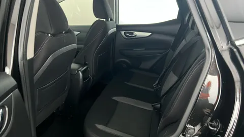 NISSAN QASHQAI 1.3 DiG-T N-Connecta