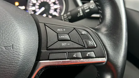 NISSAN QASHQAI 1.3 DiG-T N-Connecta