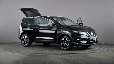 NISSAN QASHQAI 1.3 DiG-T N-Connecta