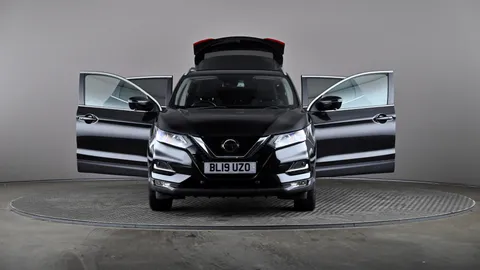 NISSAN QASHQAI 1.3 DiG-T N-Connecta