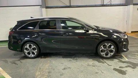 Kia Ceed 1.6 CRDi ISG 3 DCT