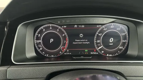 VOLKSWAGEN GOLF 2.0 TSI 245 GTI Performance DSG