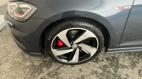 VOLKSWAGEN GOLF 2.0 TSI 245 GTI Performance DSG