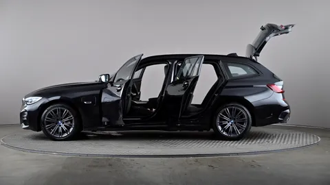 BMW 3 Series Touring 330e M Sport Step Auto