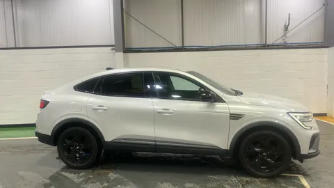 Renault Arkana 1.6 E-TECH Hybrid 145 R.S. Line 5dr Auto