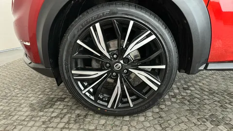 NISSAN JUKE 1.0 DiG-T 114 Tekna+