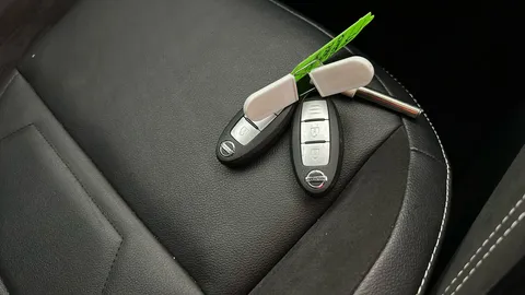 NISSAN JUKE 1.0 DiG-T 114 Tekna+