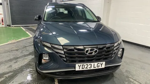 HYUNDAI TUCSON 1.6 TGDi SE Connect 2WD