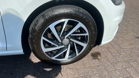 Volkswagen Golf 1.6 TDI Match 5dr