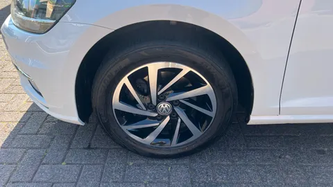 Volkswagen Golf 1.6 TDI Match 5dr