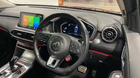 Mg Motor Uk               Hs 1.5 T-GDI Exclusive DCT