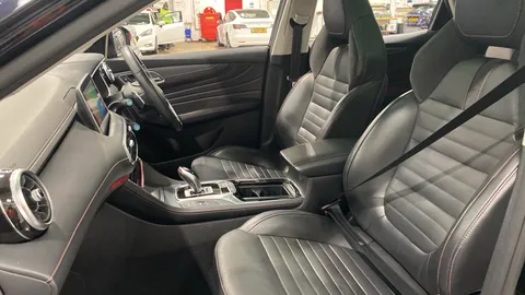 Mg Motor Uk               Hs 1.5 T-GDI Exclusive DCT