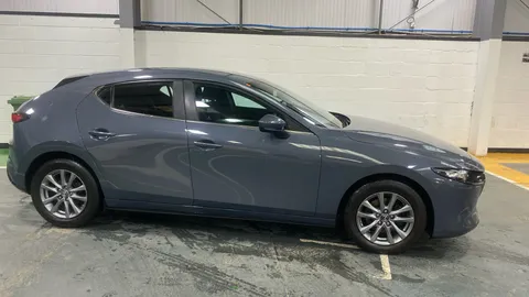 Mazda Mazda3 2.0 e-Skyactiv G MHEV SE-L Lux 5dr