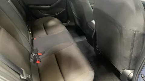 Mazda Mazda3 2.0 e-Skyactiv G MHEV SE-L Lux 5dr