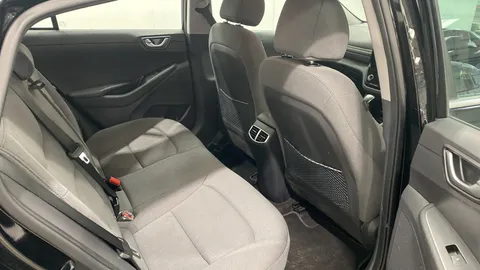 Hyundai Ioniq 1.6 GDi Hybrid Premium 5dr DCT