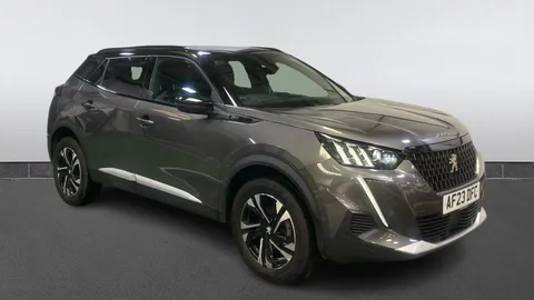 PEUGEOT 2008 1.2 PureTech 130 GT EAT8
