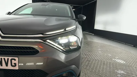 CITROEN C4 100kW Shine Plus 50kWh Auto