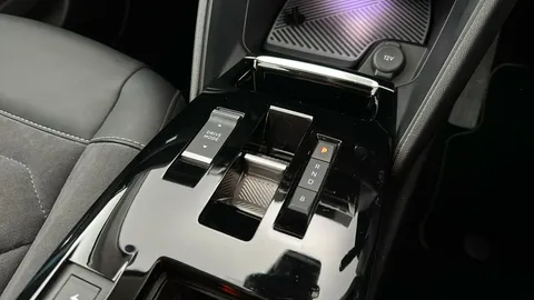 CITROEN C4 100kW Shine Plus 50kWh Auto