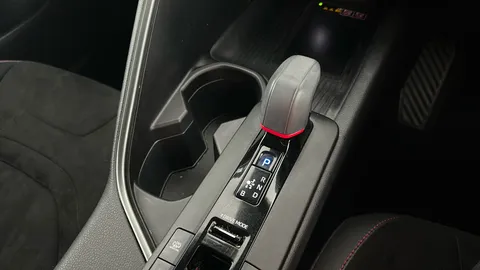 Toyota C-HR 2.0 PHEV GR Sport CVT