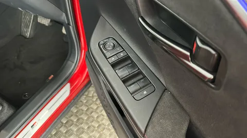 Toyota C-HR 2.0 PHEV GR Sport CVT