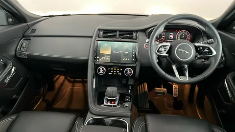 JAGUAR E-PACE 1.5 P300e R-Dynamic SE Black Auto