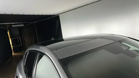 JAGUAR E-PACE 1.5 P300e R-Dynamic SE Black Auto