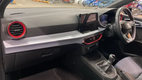 SEAT IBIZA 1.0 TSI 95 FR