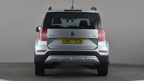 SKODA YETI OUTDOOR 2.0 TDI CR SE Drive