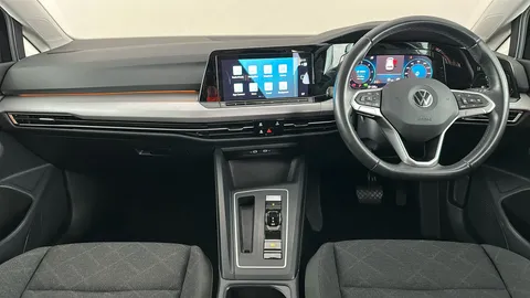 VOLKSWAGEN GOLF 2.0 TDI Life DSG