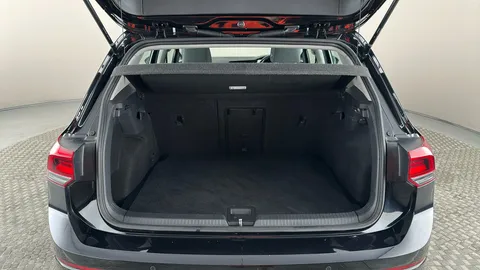 VOLKSWAGEN GOLF 2.0 TDI Life DSG