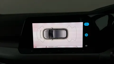 VOLKSWAGEN GOLF 2.0 TDI Life DSG