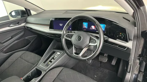 VOLKSWAGEN GOLF 2.0 TDI Life DSG