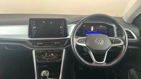 VOLKSWAGEN T-ROC 1.5 TSI Life