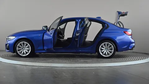 BMW 3 SERIES 330e M Sport Step Auto