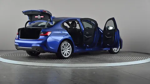 BMW 3 SERIES 330e M Sport Step Auto