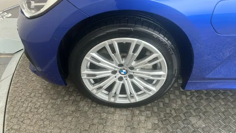 BMW 3 SERIES 330e M Sport Step Auto