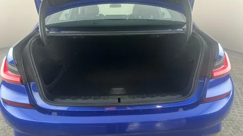 BMW 3 SERIES 330e M Sport Step Auto