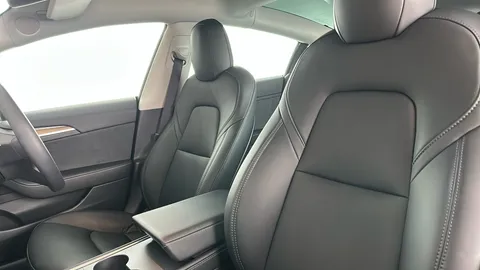 TESLA MODEL 3 Long Range AWD Auto