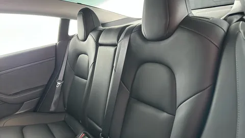 TESLA MODEL 3 Long Range AWD Auto