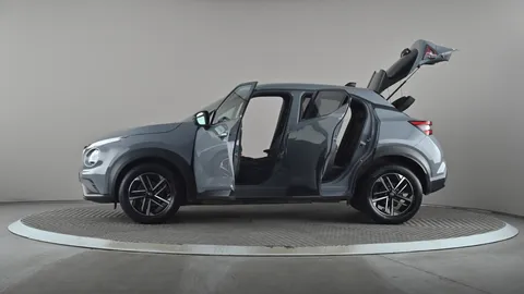 NISSAN JUKE 1.0 DiG-T N-Connecta DCT