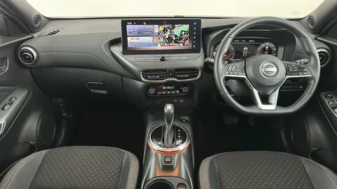 NISSAN JUKE 1.0 DiG-T N-Connecta DCT
