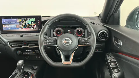 NISSAN JUKE 1.0 DiG-T N-Connecta DCT
