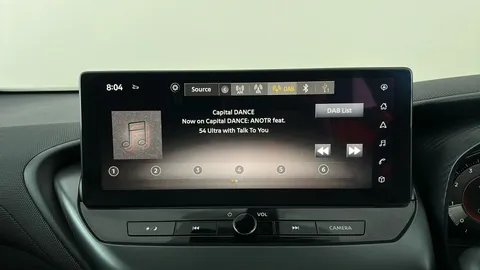 NISSAN JUKE 1.0 DiG-T N-Connecta DCT