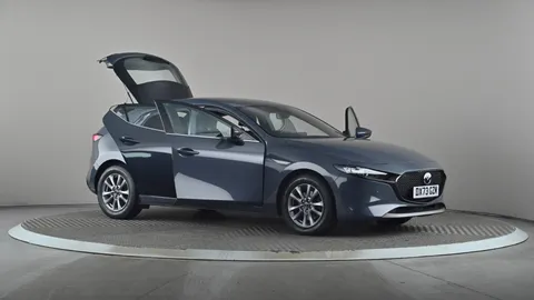 MAZDA 3 2.0 e-Skyactiv G MHEV SE-L Lux