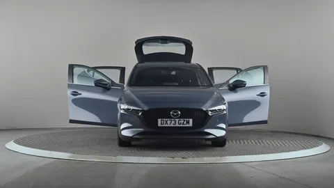 MAZDA 3 2.0 e-Skyactiv G MHEV SE-L Lux